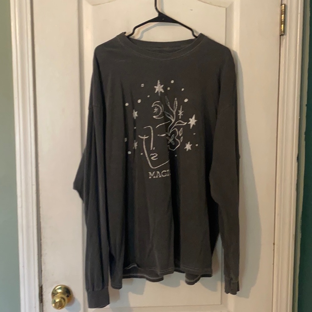 Dark gray long sleeve size Large , PacSun